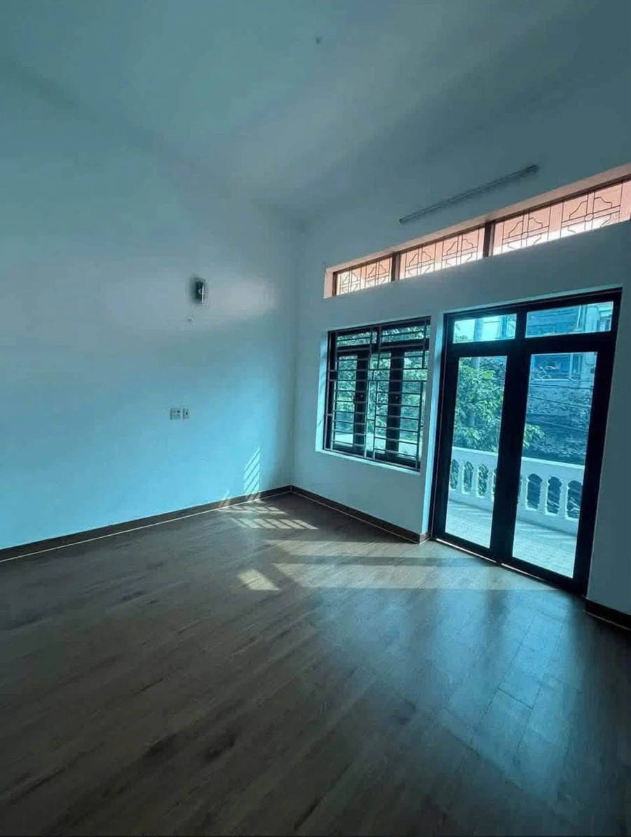 Bán nhà 3 tầng mặt đường Tô Hiếu 60m², Cẩm Phả - Ảnh thu nhỏ 3
