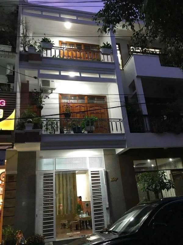 Nhà 3 tầng mặt tiền Hoàng Văn Thụ, Nha Trang - 45,5m² - 13 tỷ