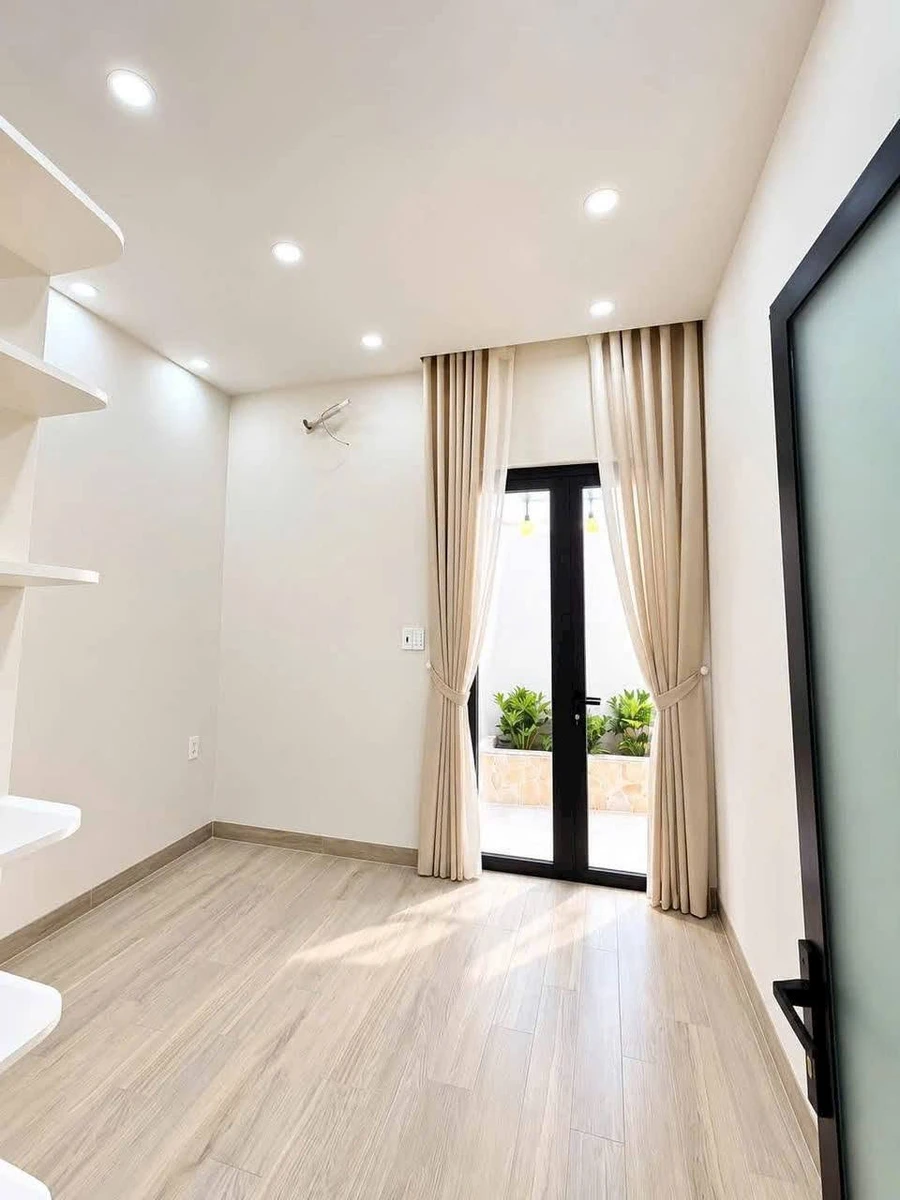 Bán nhà mới xây 80m² 2 phòng ngủ gần chợ Hòa Long Bà Rịa - Ảnh thu nhỏ 2