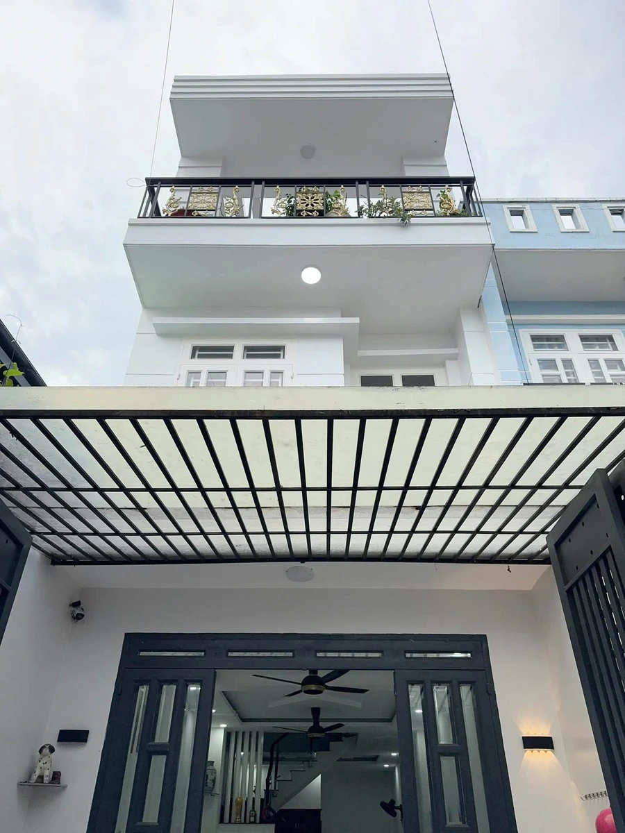 Bán nhà 1 trệt 2 lầu 68,5m² đường Hồ Văn Long, Bình Tân giá 5 tỷ - Ảnh 1