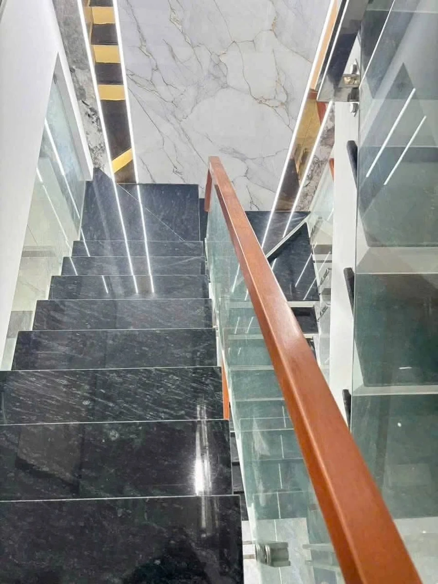 Bán nhà 4 tầng 52m² 4PN gần chợ Lã Xuân Oai hơn 5 tỷ - Ảnh thu nhỏ 5