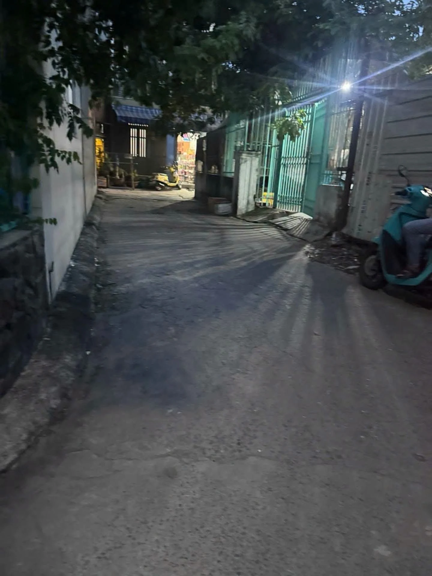 Bán nhà 5 tầng 60m2 Tân Thới Nhất 5 tỷ 2 - Ảnh 1