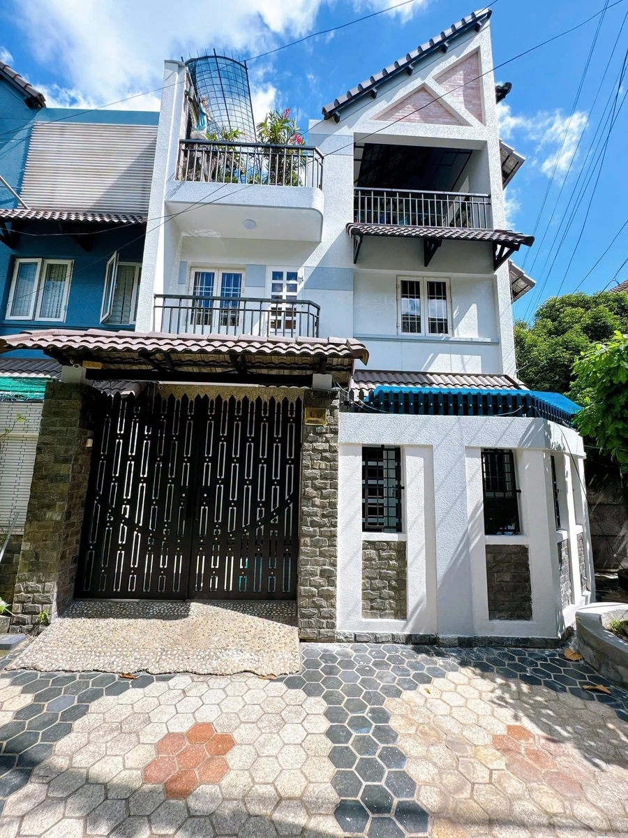 Bán biệt thự 3 PN 200m² khu KDC Tín Nghĩa, Tân Phú giá 6,8 tỷ - Ảnh 1
