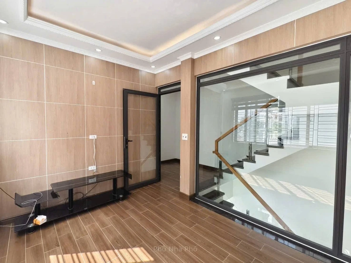 Bán nhà 4 tầng lô góc phố Trung Hành 45m² 5,5 tỷ - Ảnh thu nhỏ 2