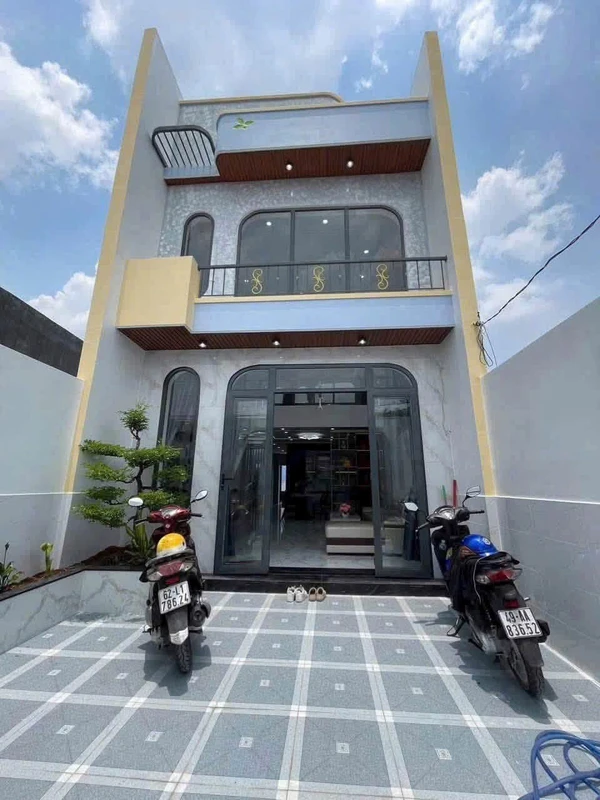 Nhà mới 2 tầng 90m² 3 phòng, gần cầu Hoá An Biên Hoà - 1,5 tỷ