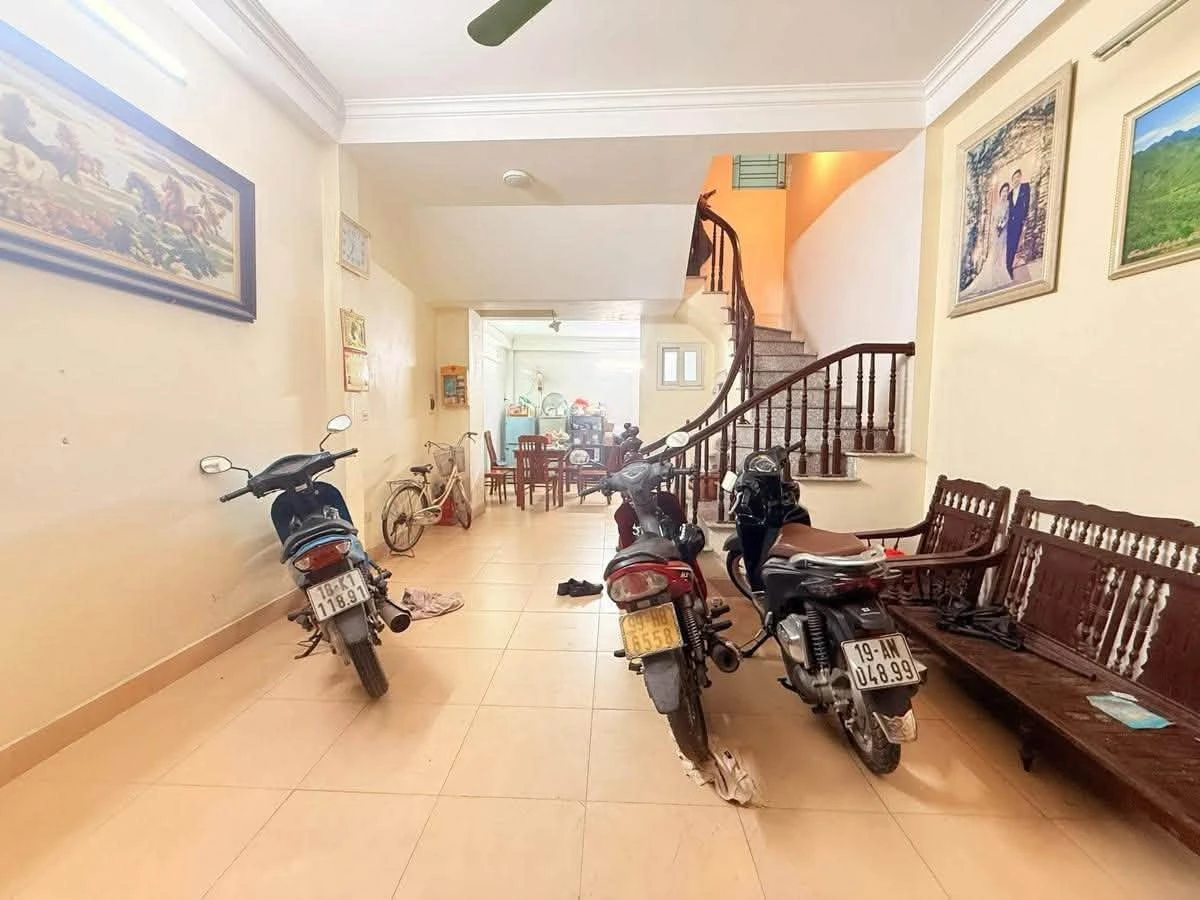 Bán nhà 46m2 đường Hồ Tùng Mậu, 5 tầng, mặt tiền 4.6m - Ảnh thu nhỏ 2
