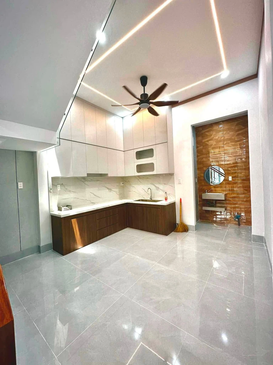 Bán nhà đẹp 1 lầu gác chọn nhở 60m² Q1, TP.HCM - Ảnh thu nhỏ 4