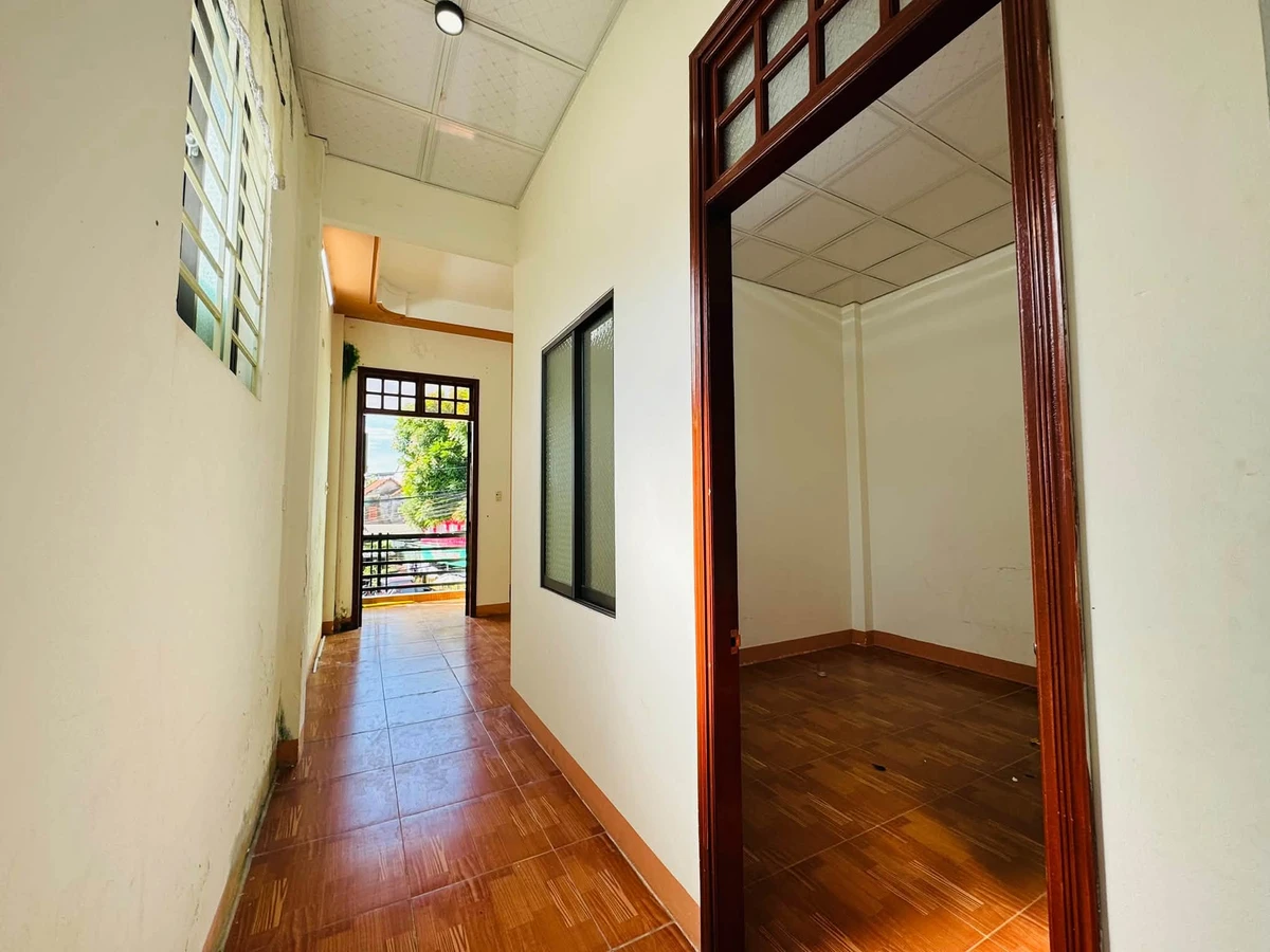 Bán nhà 2 tầng mặt tiền đường Nguyễn Chánh, 97m2, 3 phòng ngủ, Quảng Ngãi - Ảnh thu nhỏ 5