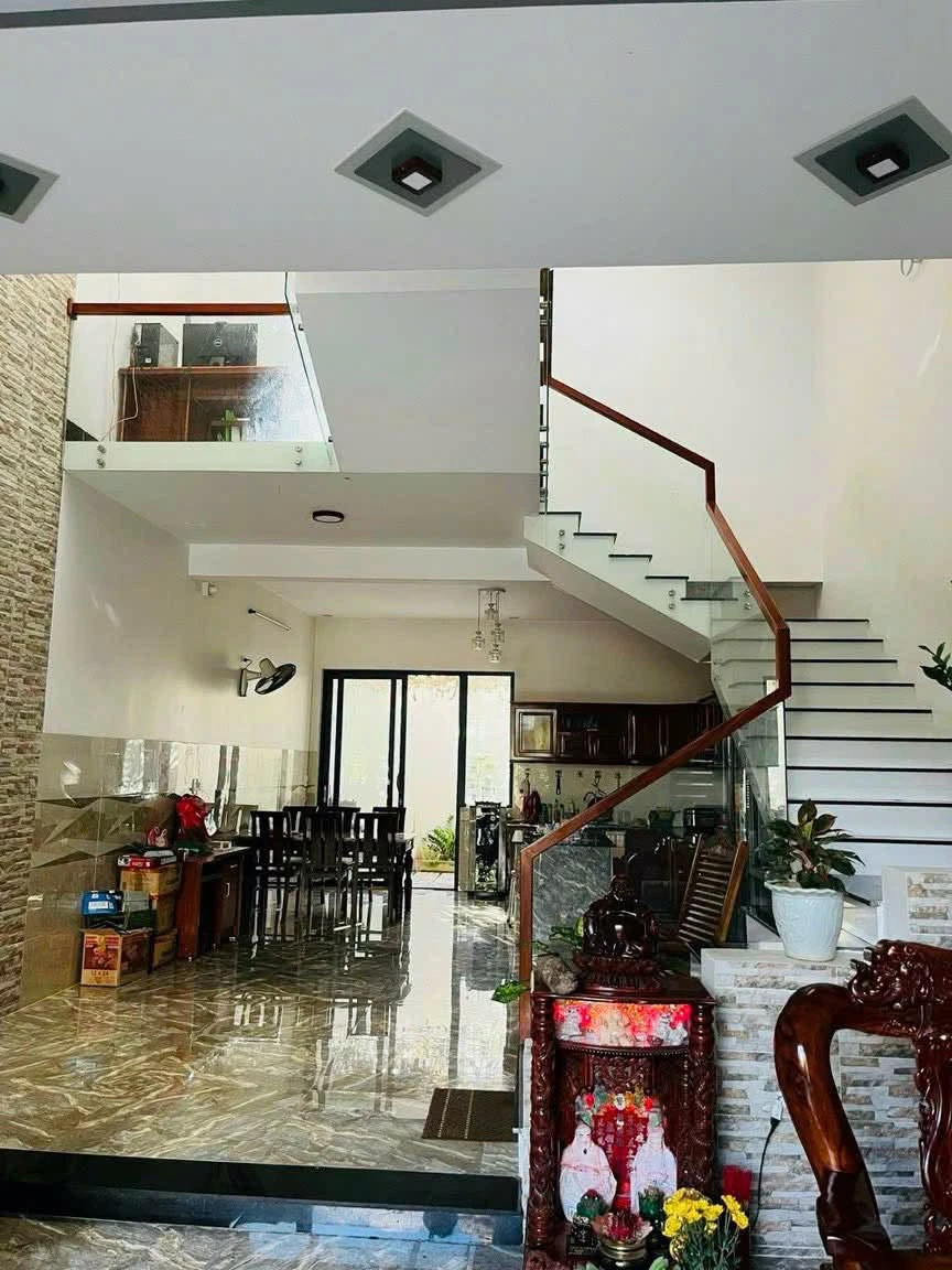 Bán nhà 140m² Phường Nghĩa Lộ, Quận 12 - Ảnh 1