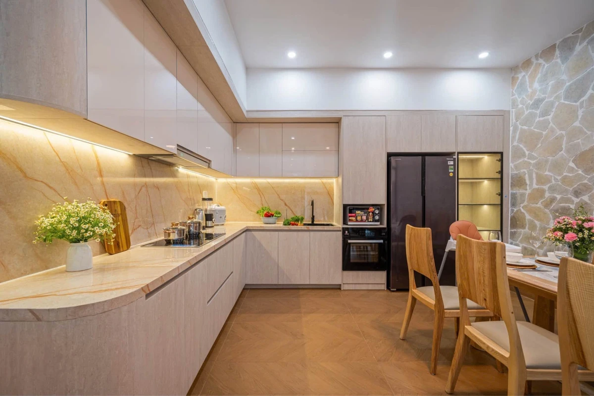 Bán nhà 3 tầng 4PN/4WC 2 mặt tiền Tạ Mỹ Duật 100m2 giá 19,5 tỷ - Ảnh thu nhỏ 5