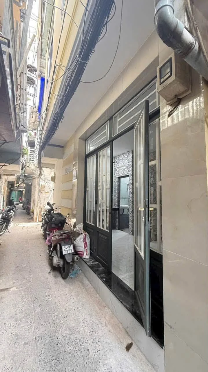 Bán nhà 2 phòng Trần Xuân Soạn, Quận 7 - 1 tỷ 980 - Ảnh 1