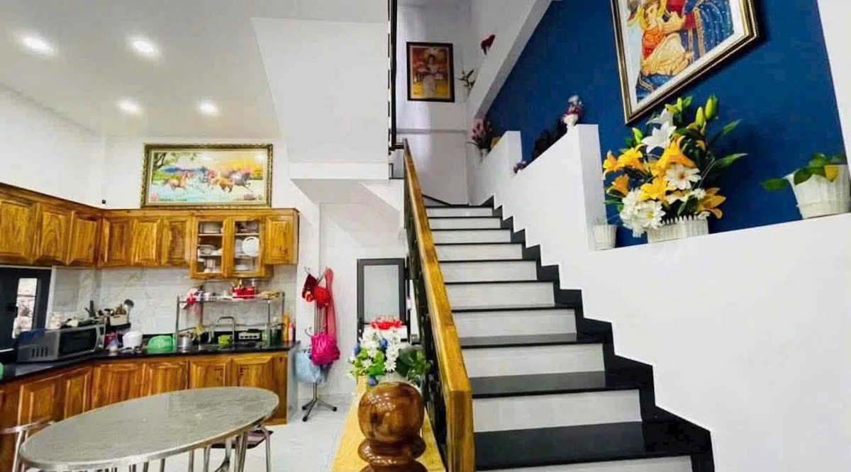 Bán nhà 3 tầng 60,4m² 4PN, 3,7 tỷ, Vĩnh Hiệp, Tây Nha Trang - Ảnh thu nhỏ 3