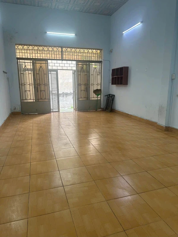 Cho thuê nhà hẻm Nguyễn Phúc Chu, Tân Bình, 90m², 2PN, 8.5 triệu/tháng
