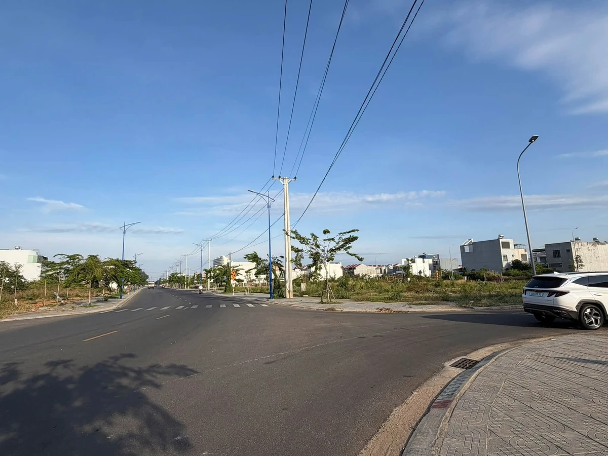 Bán lô đất mặt tiền kinh doanh 122,5m² Bà Rịa, hạ giá 4,58 tỷ - Ảnh thu nhỏ 4