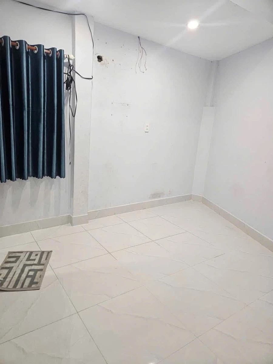 Thuê nhà nguyên căn hẻm Phú Thọ Hòa, 40m², 2PN, 10.5 tr/tháng - Ảnh thu nhỏ 4