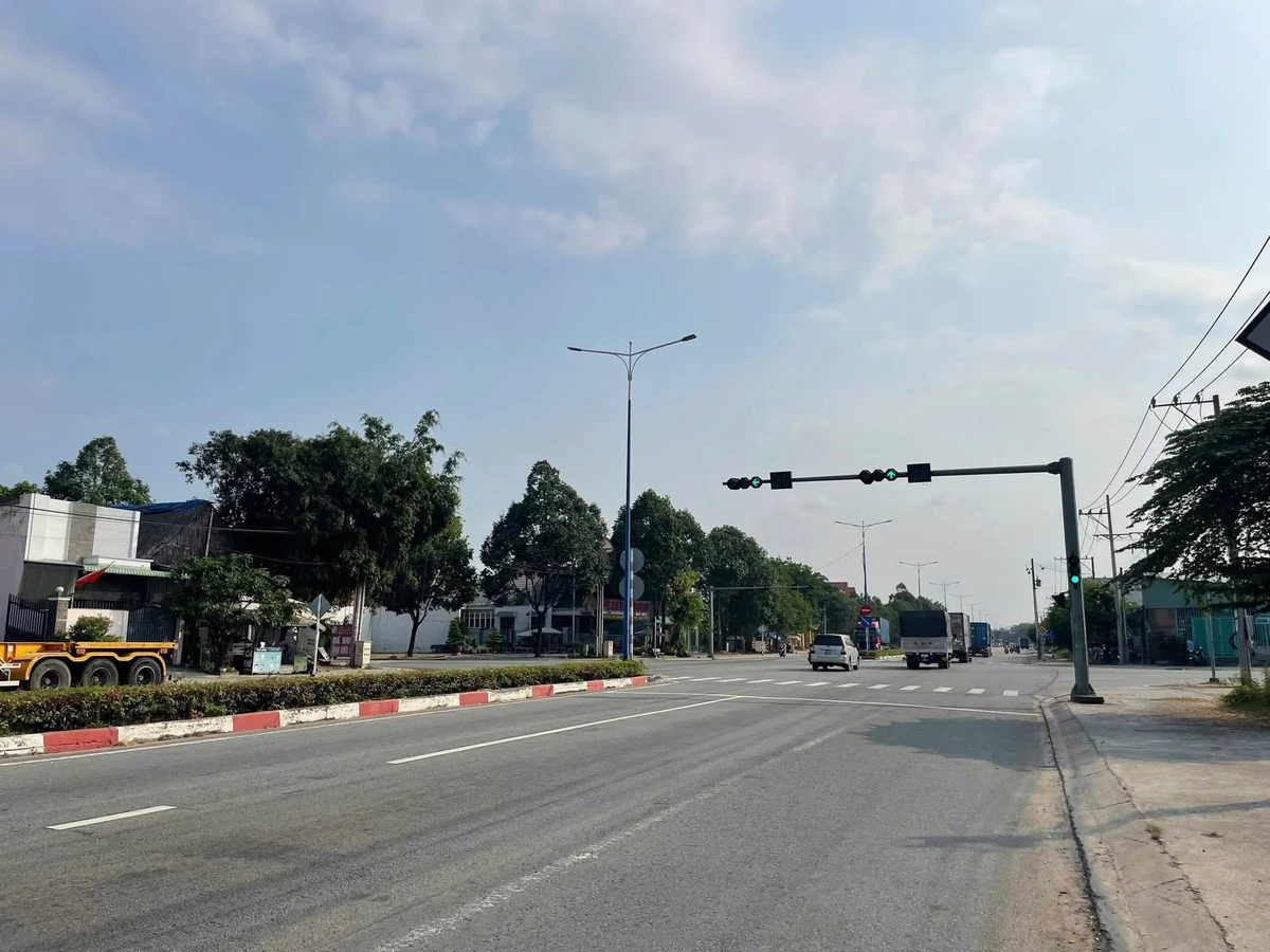 Bán nhà 5x30 mặt tiền Tạo Lực 7, Bình Dương, 6 tỷ - Ảnh thu nhỏ 4