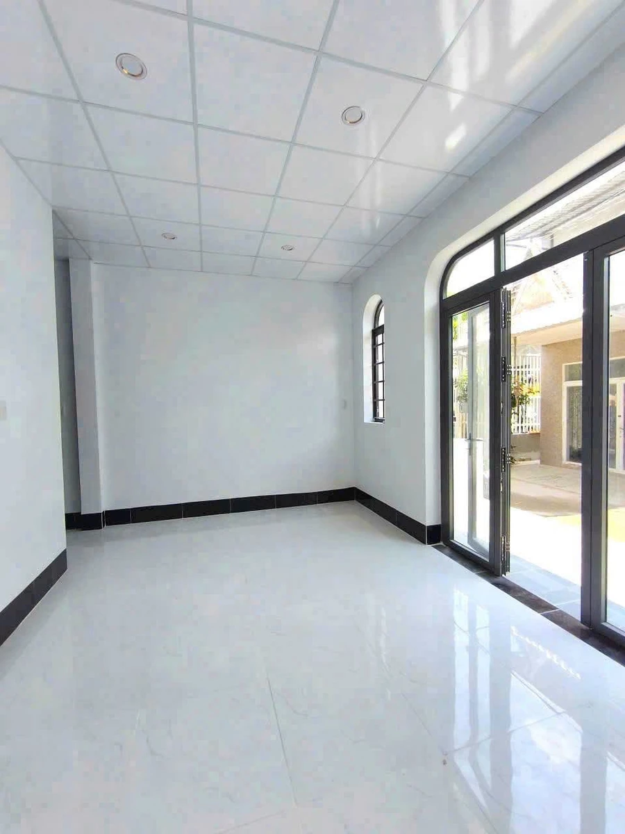 Bán nhà hẻm 126 Nguyễn Bỉnh Khiêm, Rạch Giá, 88m², 1.2 tỷ - Ảnh thu nhỏ 4