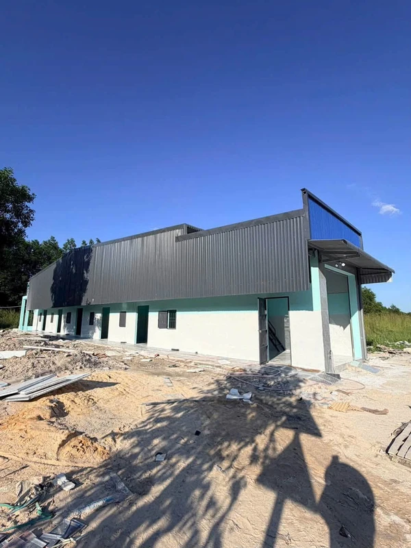 Bán dãy trọ 5 phòng + kiot tại Becamex, 150m2, 1 tỷ 600 triệu