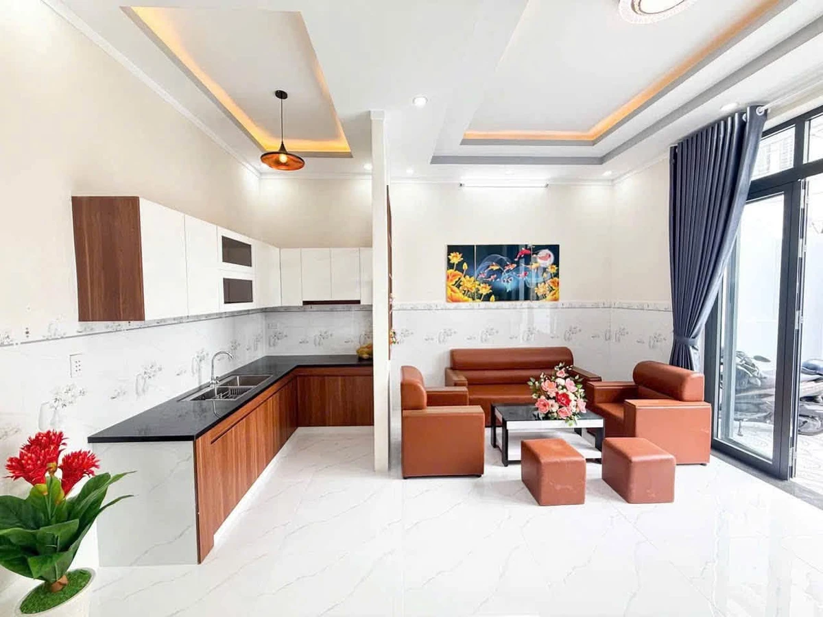Bán nhà góc 2 mặt tiền 105m2 giá 2,599 tỷ phường Tân Vạn, hẻm xe 4 chỗ - Ảnh thu nhỏ 3