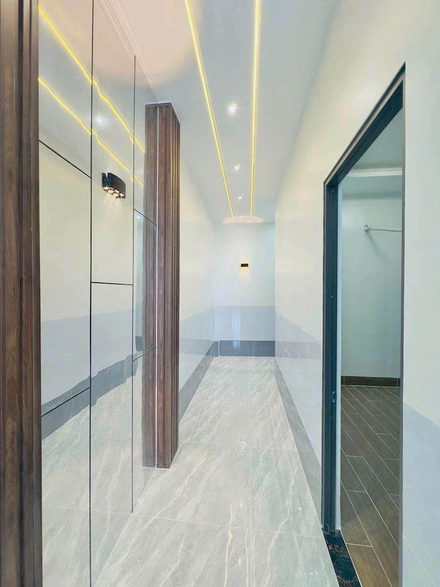 Bán nhà phố 1 trệt 1 lầu 5x24m, 3 phòng ngủ, giá 2,8 tỷ tại trung tâm Đức Hòa, Long An - Ảnh thu nhỏ 5