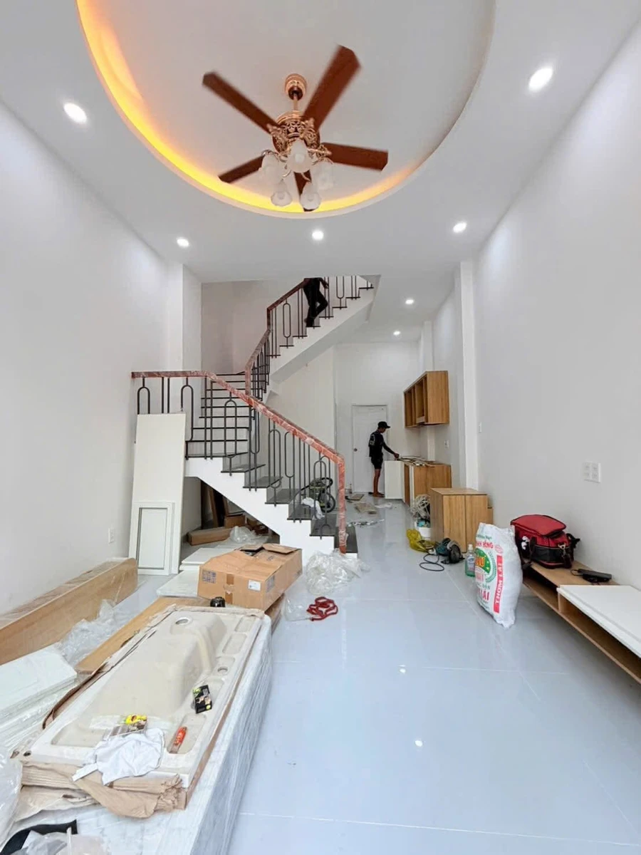 Bán nhà 3 tầng 55m2 4PN Bình Thạnh 5.8 tỷ - Ảnh thu nhỏ 2