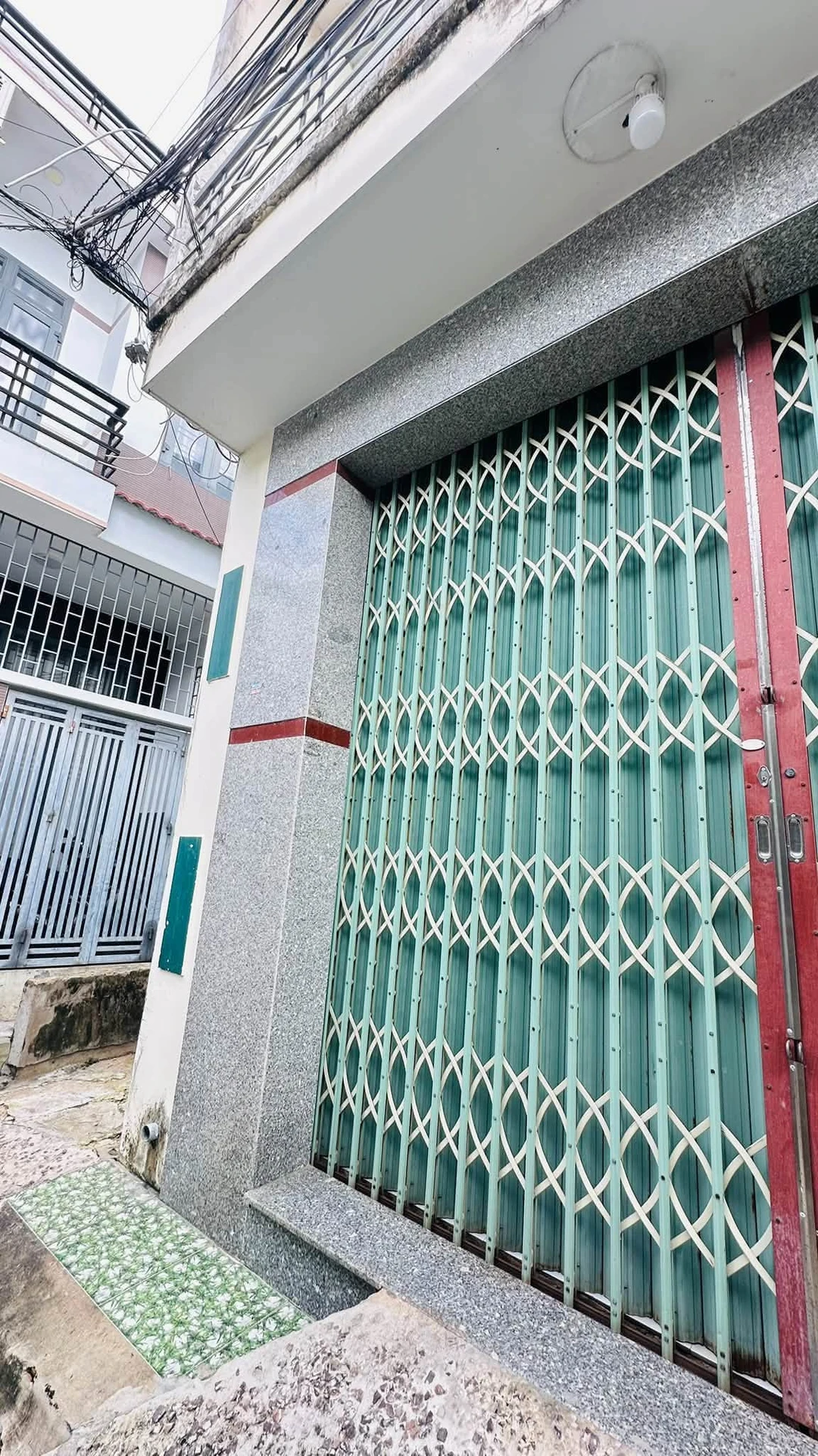 Bán nhà hẻm 2 tầng 47m², 2PN, 2WC tại Quy Nhơn, 2 tỷ 50 triệu - Ảnh 1