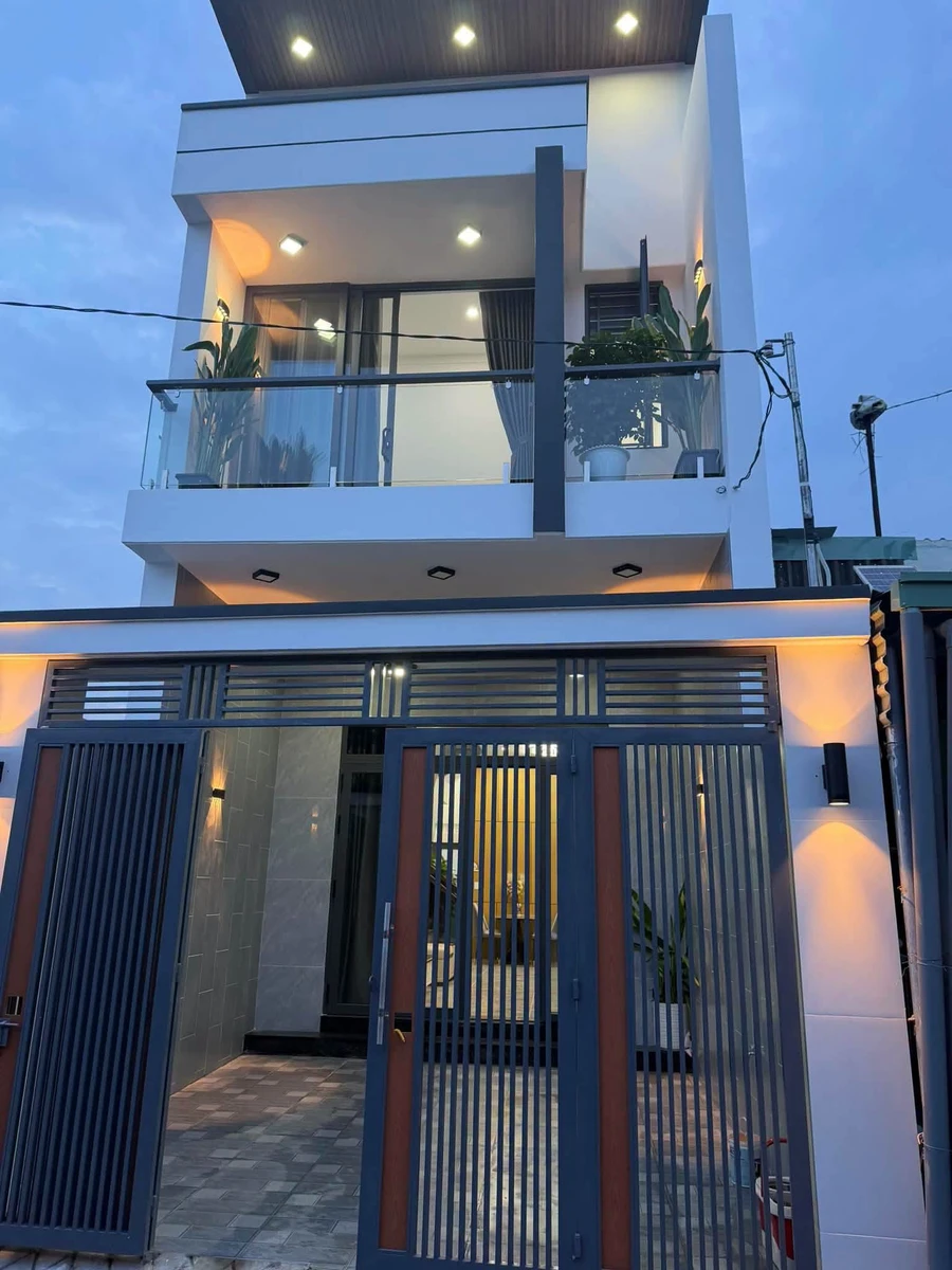 Bán nhà 1 trệt 1 lầu 3PN 60m² Phú Hoà - Ảnh 1