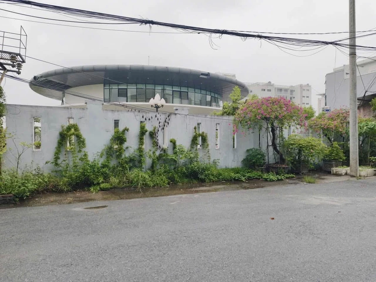 Bán đất 70m² mặt tiền Nguyễn Tất Thành, Quận 1 - Ảnh thu nhỏ 4