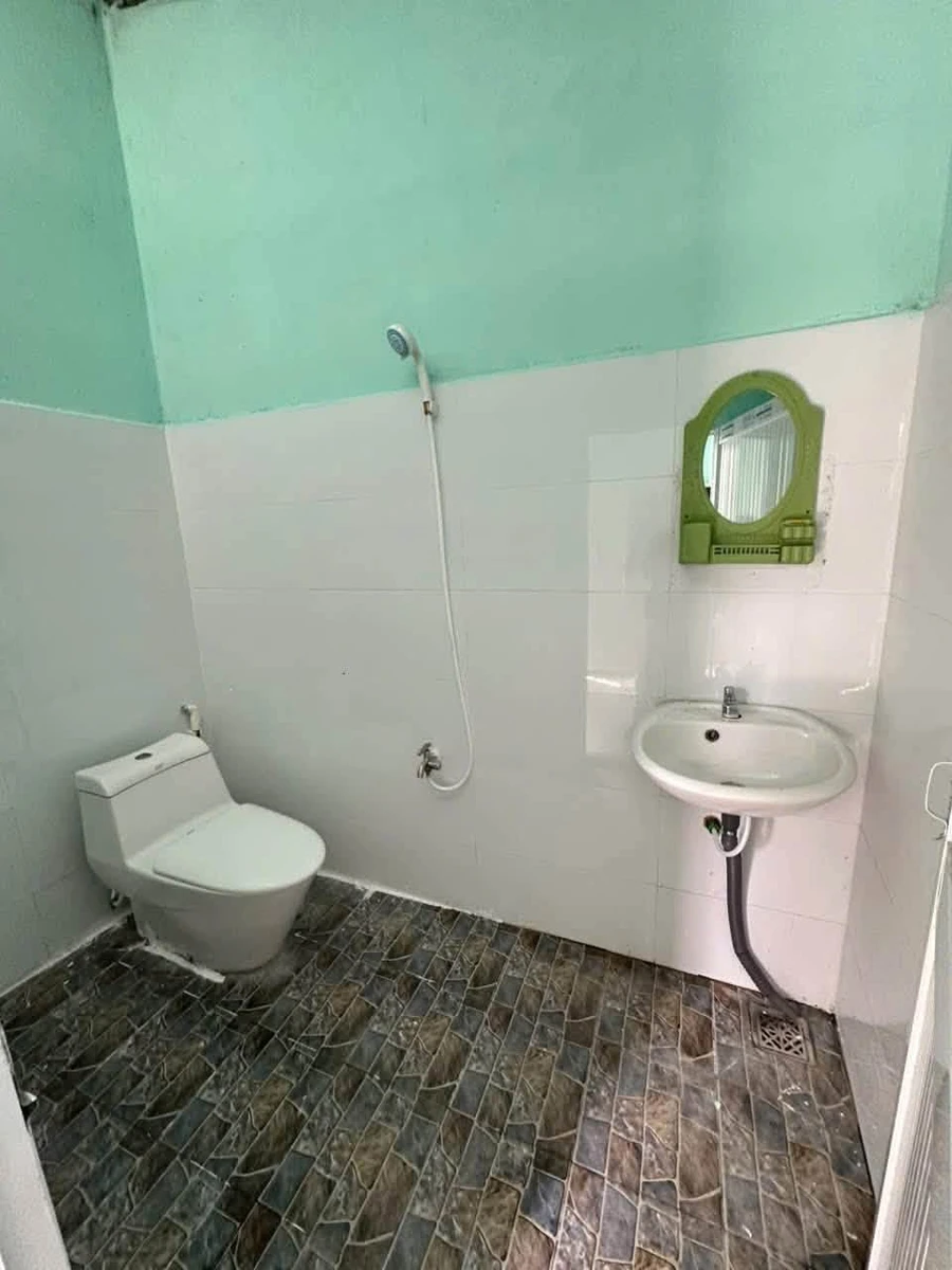 Cho thuê nhà mới xây mặt tiền đường Nguyễn Huệ, 50m2, phường An Hội, Vĩnh Long - Ảnh thu nhỏ 3