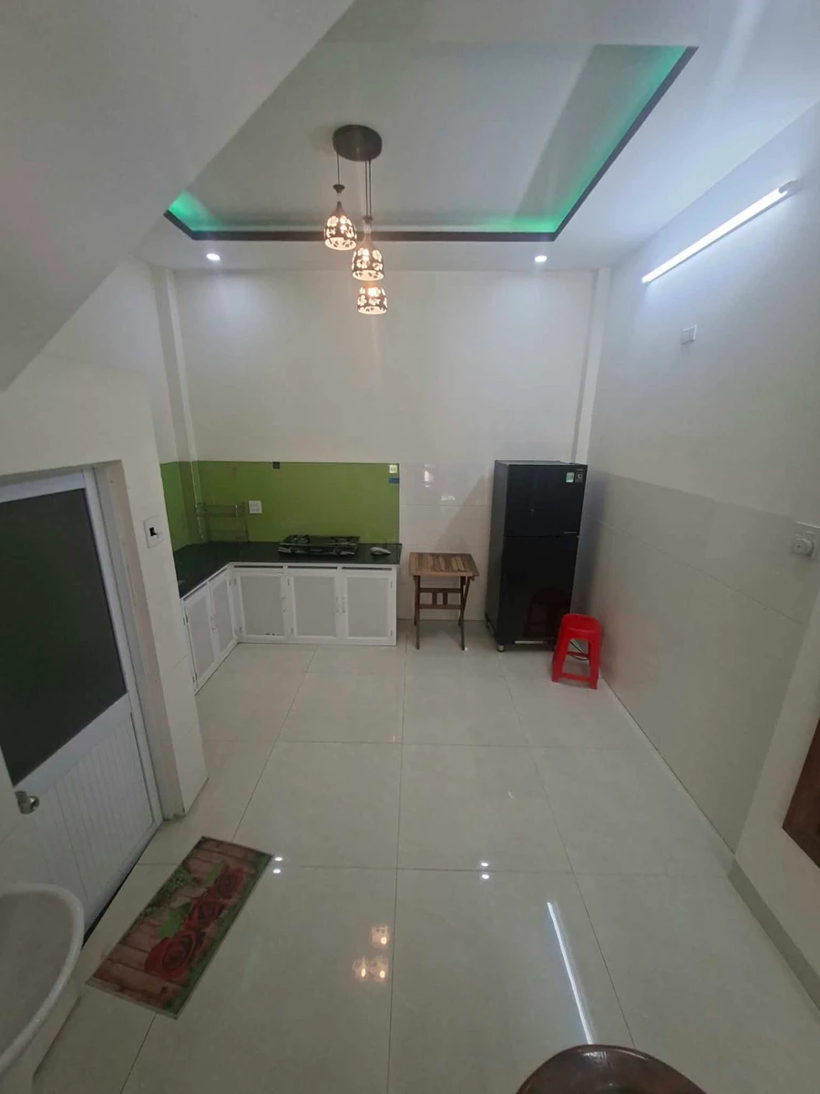 Bán nhà mặt tiền 40m² 3 tầng gần biển Ghềnh Ráng, Quy Nhơn - Ảnh thu nhỏ 3