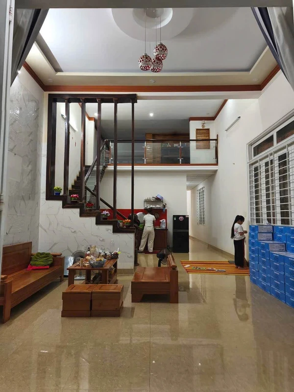 Bán nhà mê lửng 60m2 Buôn Ma Thuột, giá 2,65 tỷ