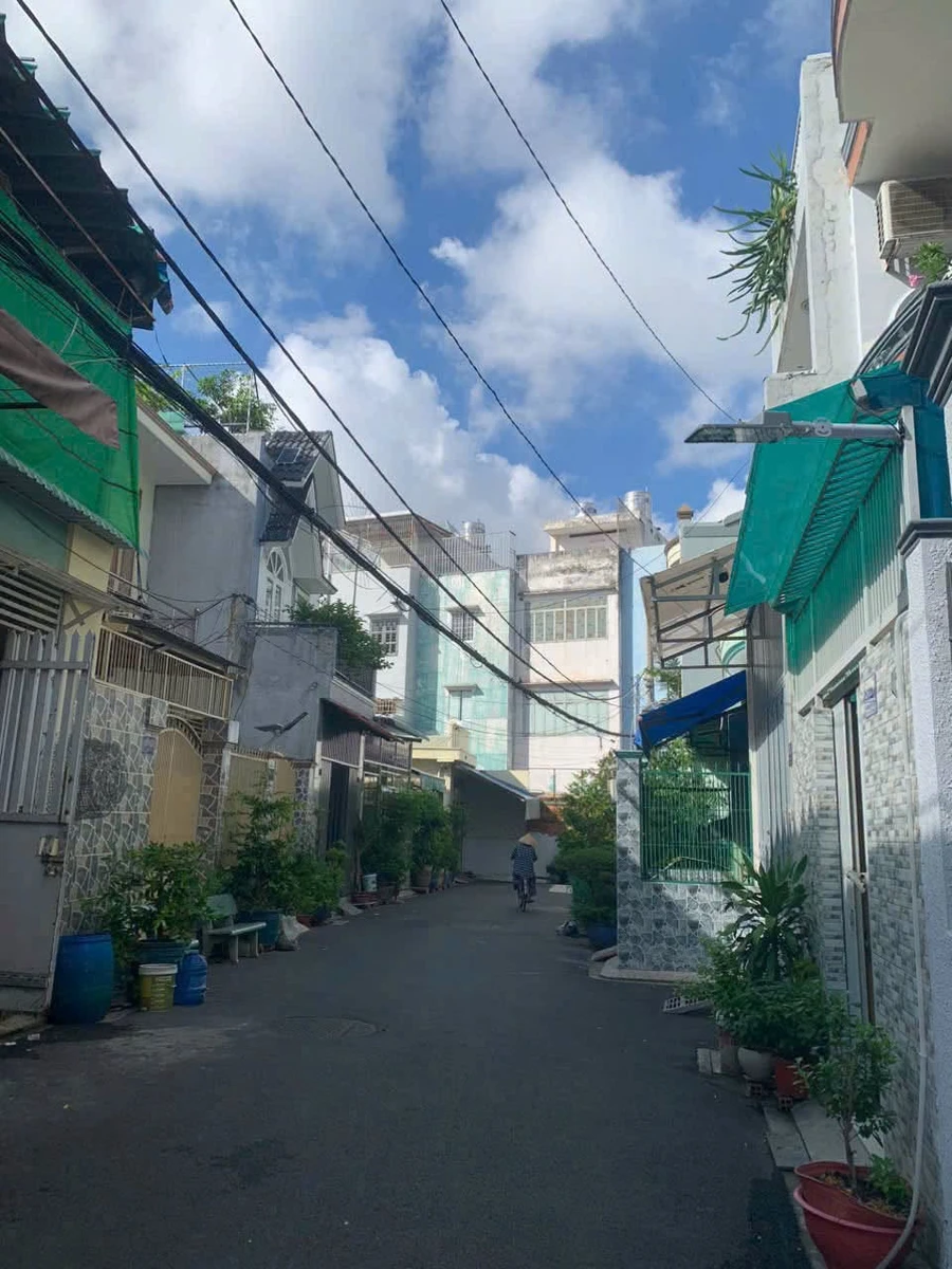 Bán nhà hẻm 5m Khuông Việt 48m² 5.5 tỷ Tân Phú - Ảnh 1