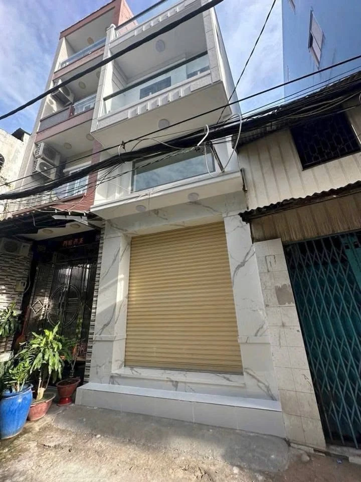 Bán nhà 3 tầng 135m² 3PN Phú Lâm Q6 giá 6,88 tỷ - Ảnh 1