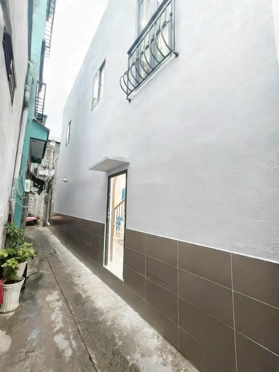Bán nhà 3 tầng góc 2 mặt tiền Xóm Chiếu 68.5m² 5.7 tỷ - Ảnh thu nhỏ 3