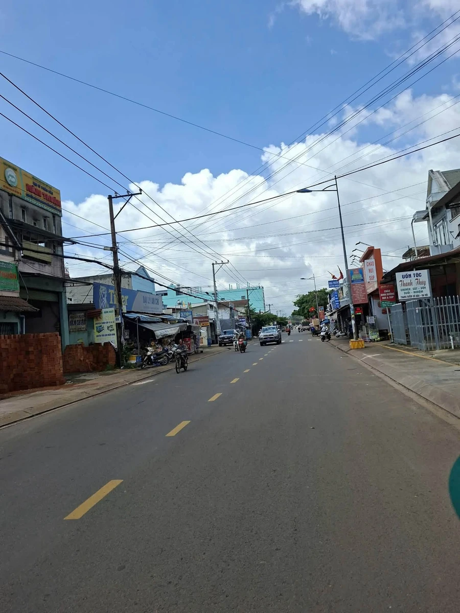 Bán đất nền 10x25m (250m²) mặt đường 16m Bình Lộc, Long Khánh giá 999 triệu/nền - Ảnh thu nhỏ 3