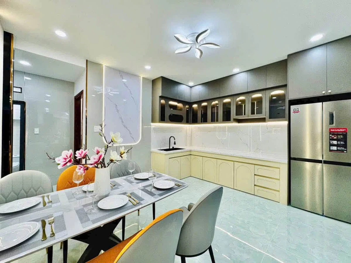 Bán nhà 1 trệt 1 lầu 3PN 65m² Phan Huy Ích gần Emart, giá 5,49 tỷ - Ảnh thu nhỏ 3