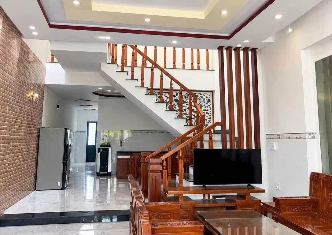 Bán nhà 2 tầng 100m² Bầu Cầu, Hòa Xuân 4.59 tỷ - Ảnh thu nhỏ 2