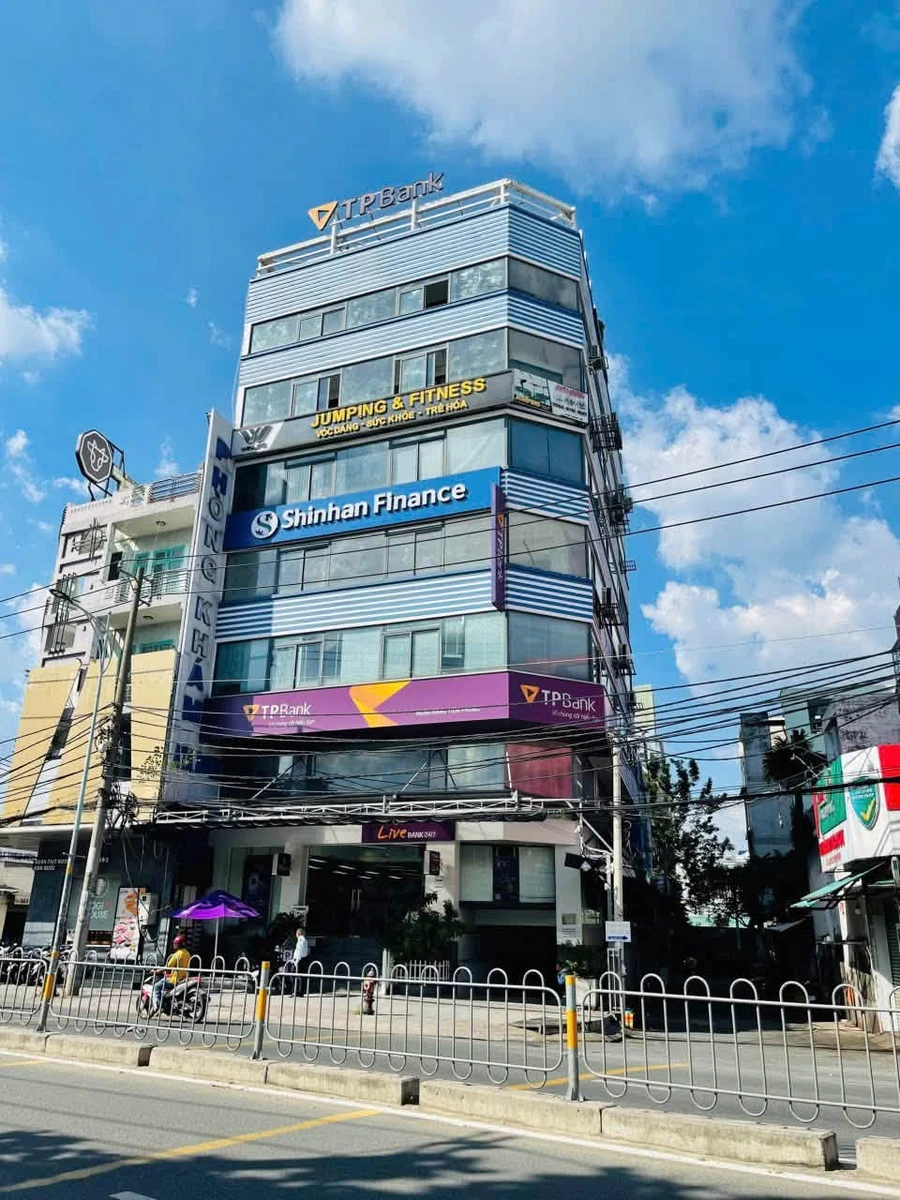 Bán tòa nhà 8 tầng góc 2 mặt tiền Lê Văn Quới 323m² - Ảnh thu nhỏ 2