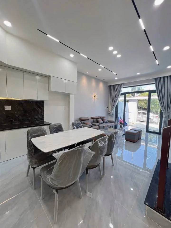 Bán nhà Biên Hòa 95m² 3 PN, sổ hồng riêng 2.45 tỷ - Ảnh thu nhỏ 3