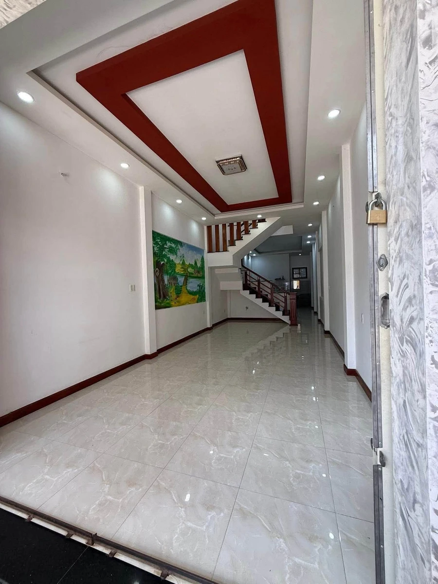 Bán nhà 2 tầng 80m² Trần Quý Cáp Pleiku 2.59 tỷ - Ảnh thu nhỏ 2