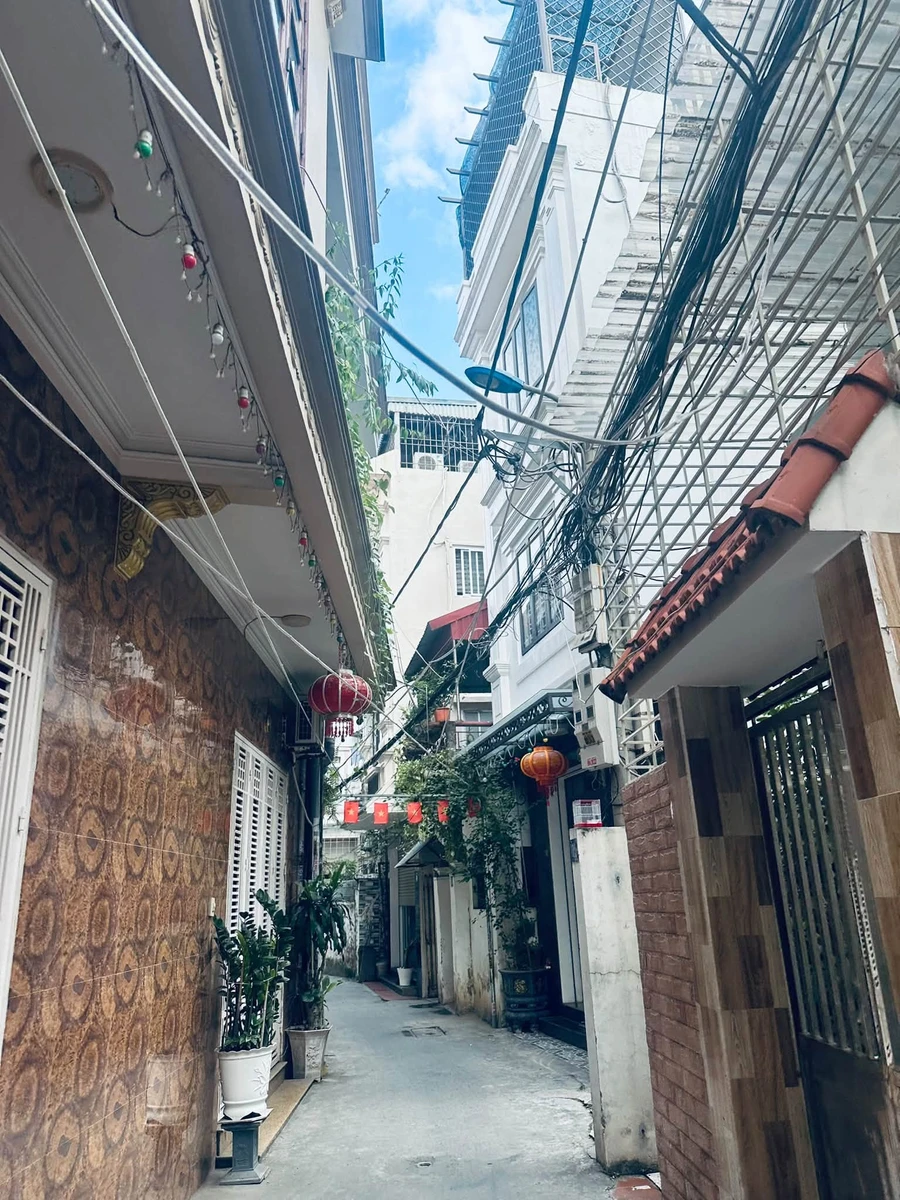 Bán nhà 4 tầng 40m2 khu Đình Đông 3,5 tỷ - Ảnh 1