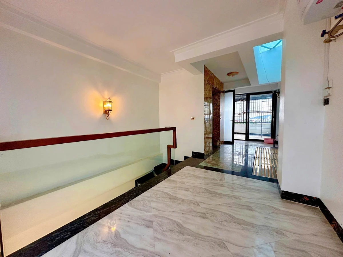 Nhà 6 tầng thang máy 85m² mặt Lê Lợi, Đông Hương 10,5 tỷ - Ảnh thu nhỏ 5