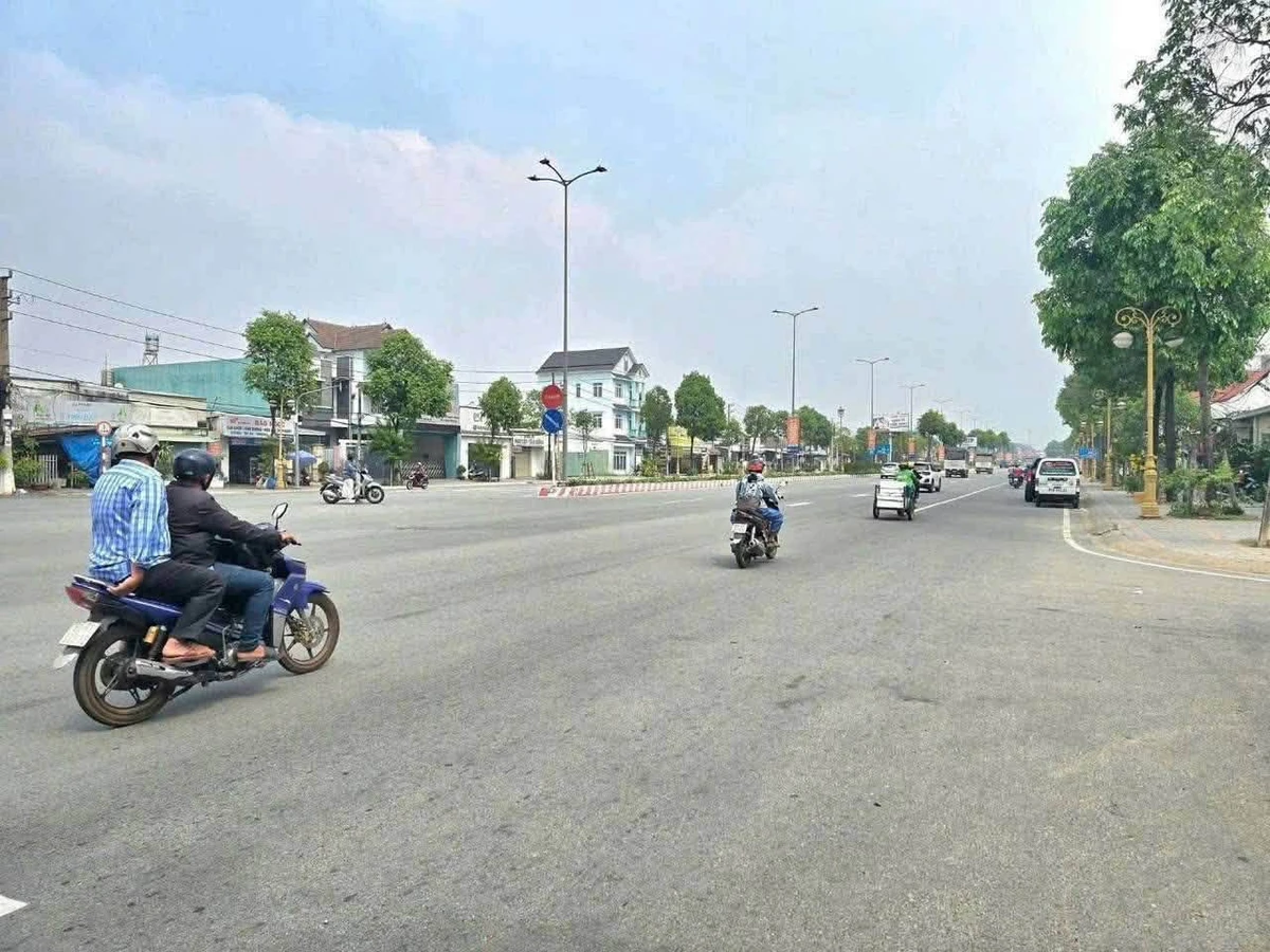 Bán đất mặt tiền Phạm Ngọc Thạch Phú Mỹ 1807m² - Ảnh thu nhỏ 3