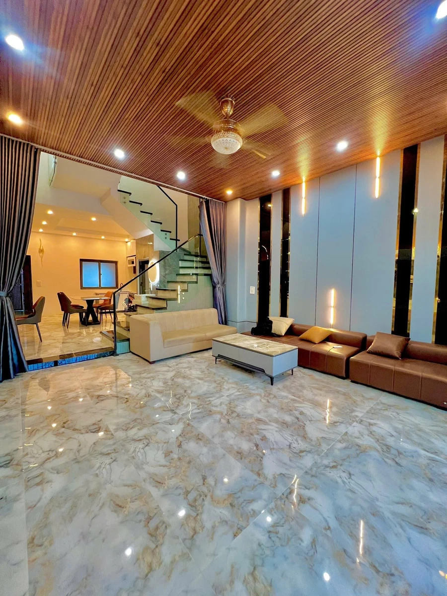 Bán nhà 3 tầng 100m2 mặt tiền Bầu Cầu Hoà Xuân 5,39 tỷ - Ảnh thu nhỏ 3