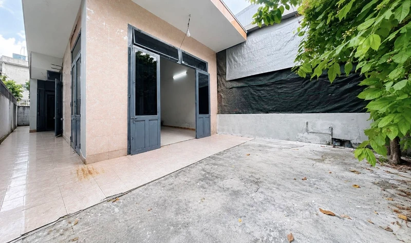 Bán nhà cấp 4 80m2 kiệt ô tô đường Cách Mạng Tháng 8, Cẩm Lệ, Đà Nẵng giá 3,05 tỷ