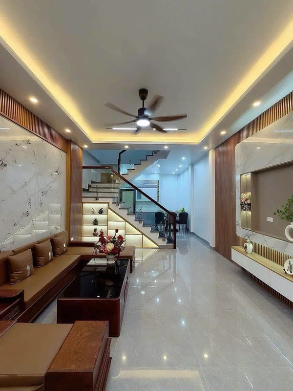 Bán nhà 3 tầng 51m² mặt tiền 4,5m Ngô Quyền, Hải Dương 2 tỷ 980