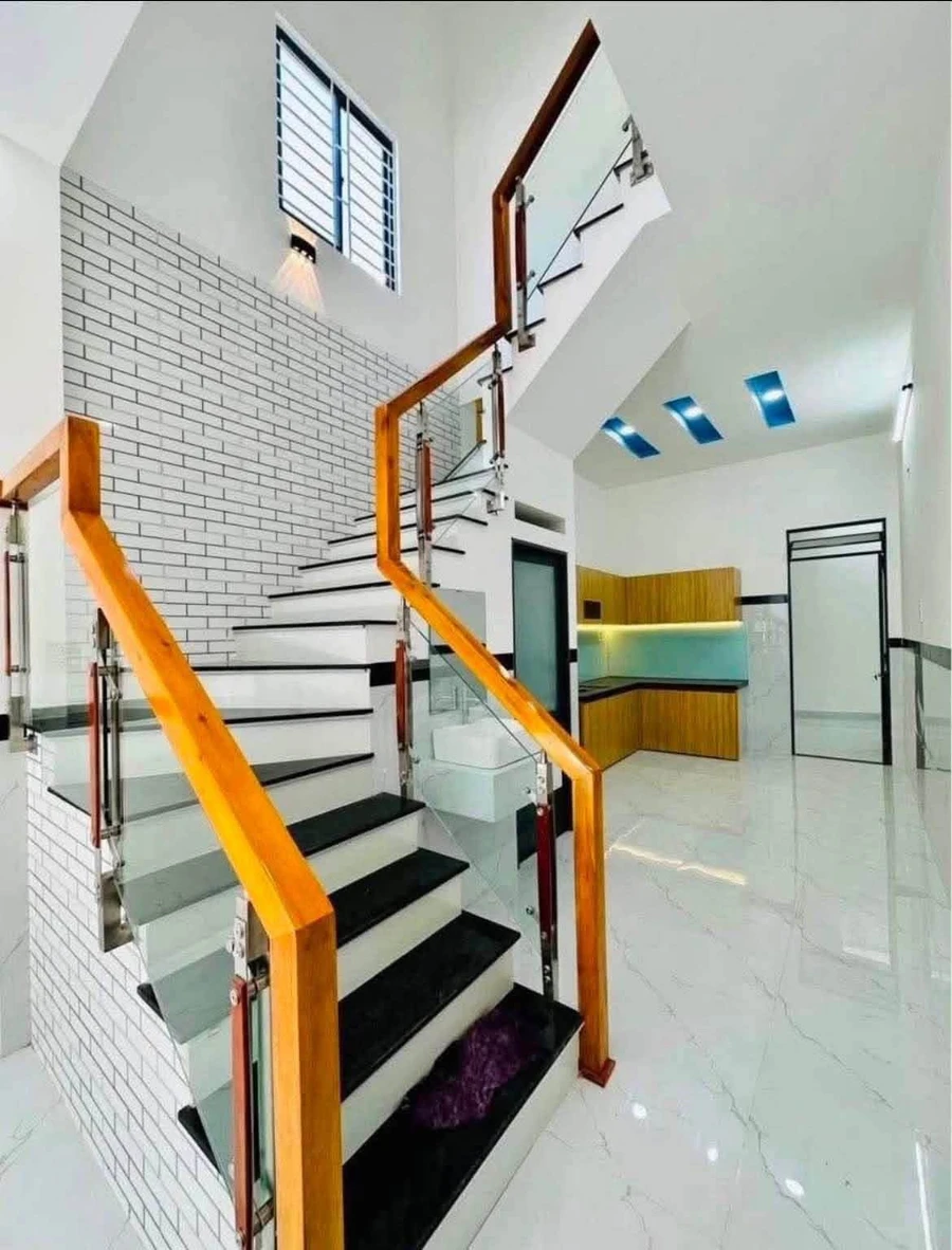 Bán nhà 2 tầng hẻm rộng đường Trần Hưng Đạo, Phường Quy Nhơn, 49m2, 3PN, giá 2,85 tỷ - Ảnh thu nhỏ 4