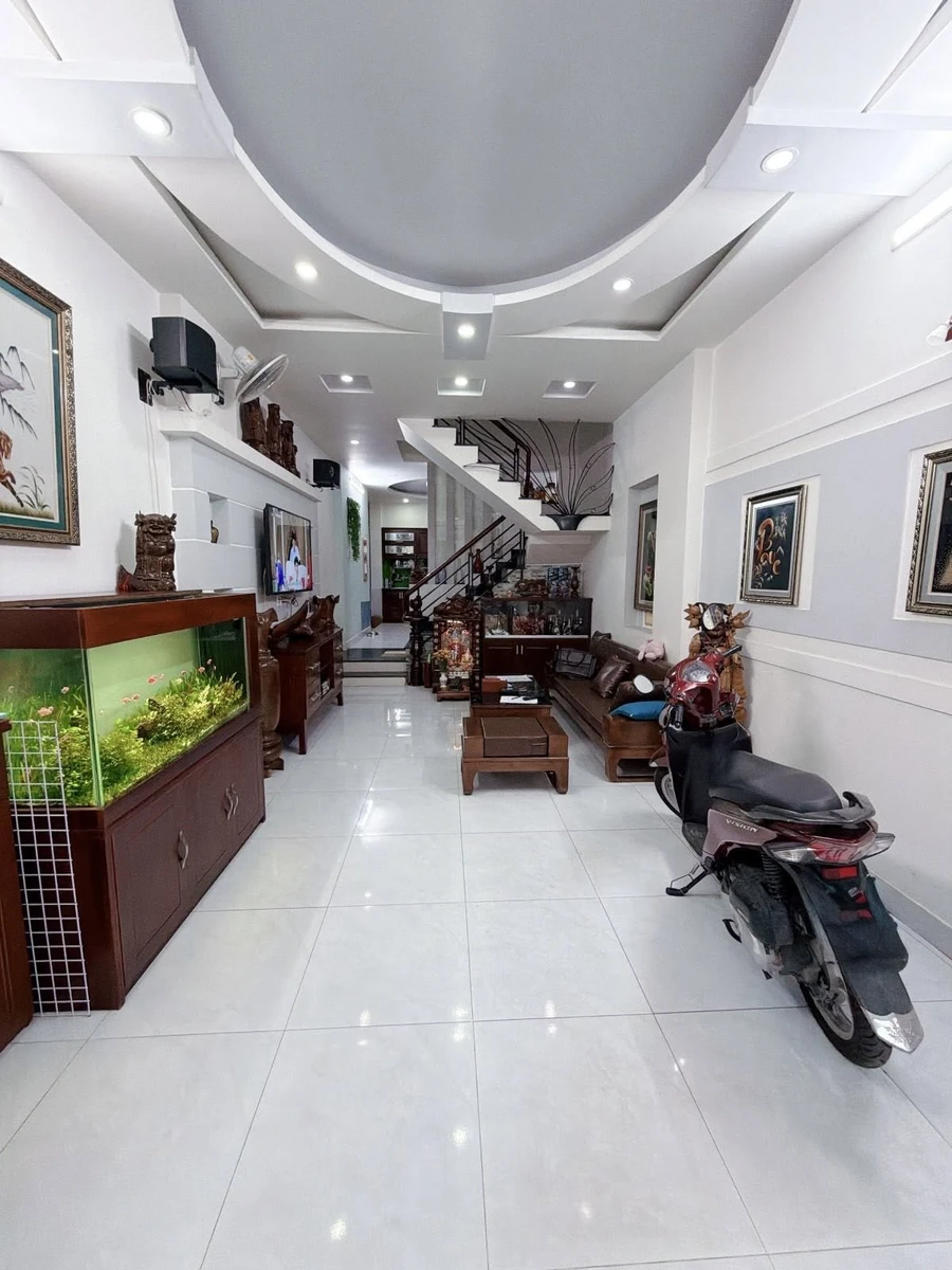 Bán nhà phố 60m² 4 tầng đường Hoàng Hoa Thám Bình Thạnh 12.9 tỷ - Ảnh 1
