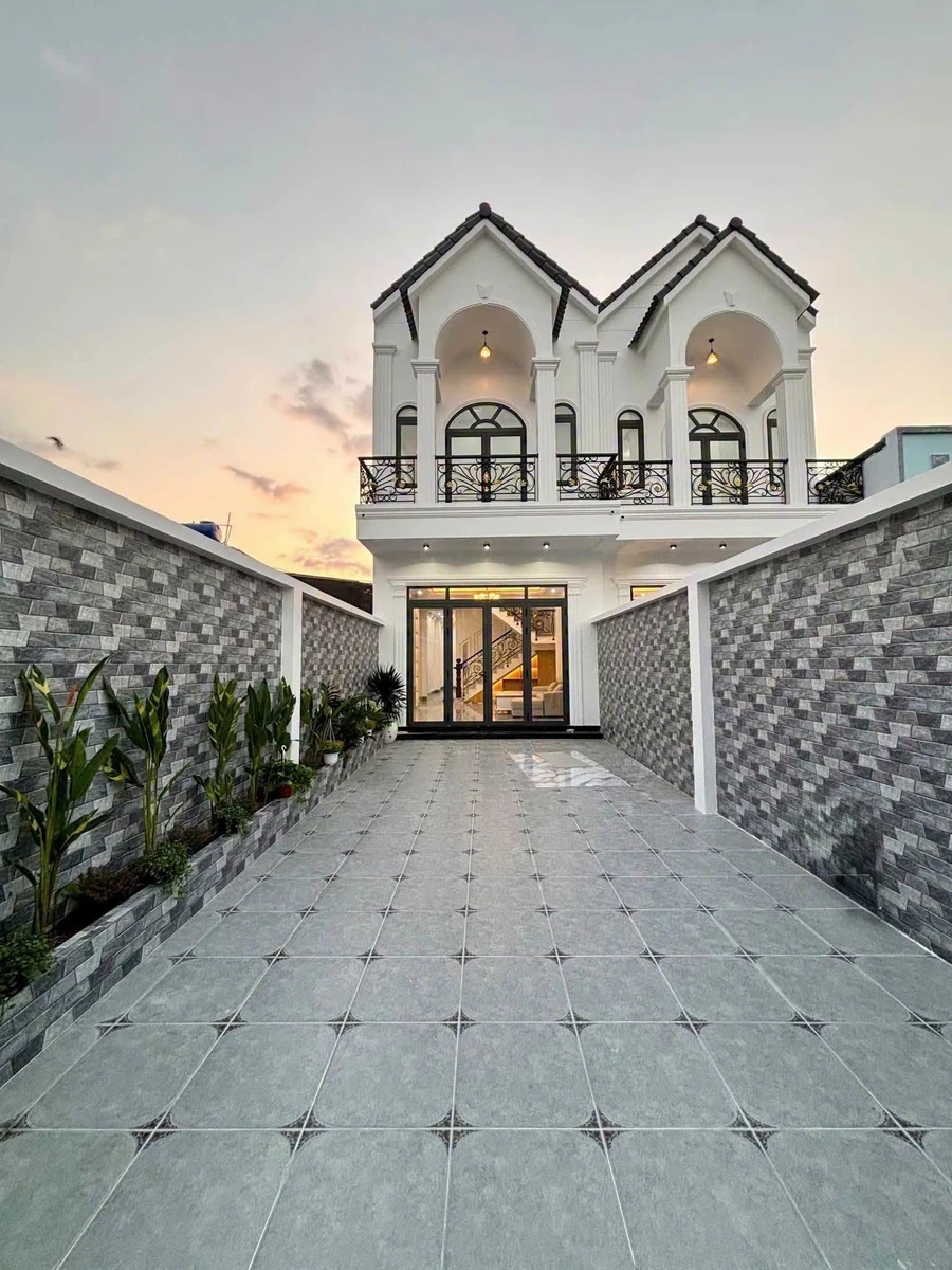 Bán nhà 2 tầng 3 phòng ngủ 166m2 Rạch Giá 3.2 tỷ - Ảnh thu nhỏ 2