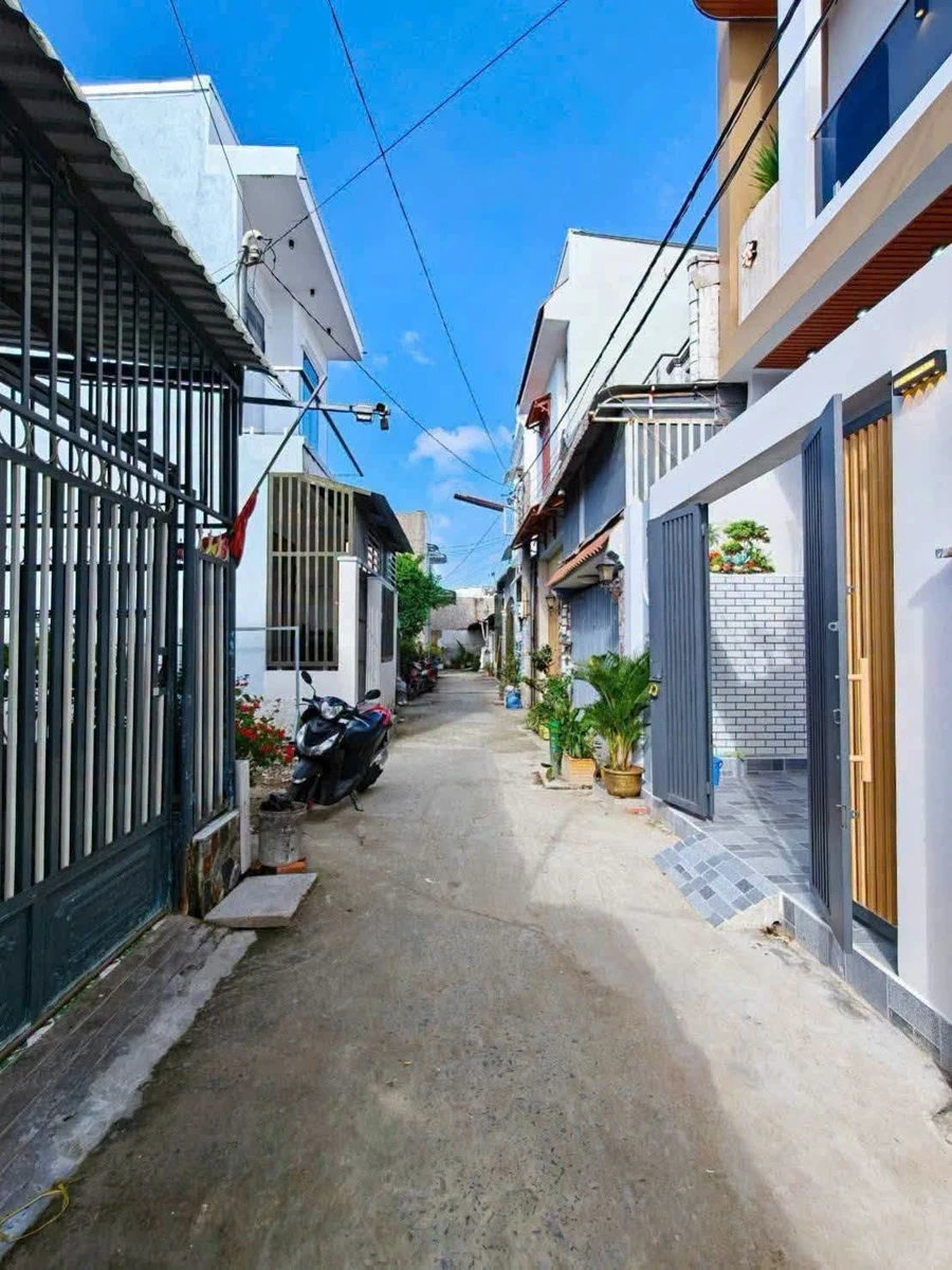 Nhà trệt lầu mới xây đẹp, 2 PN, 84.8m², Cần Thơ - Ảnh thu nhỏ 3